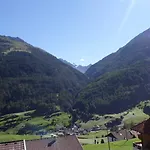 Haus Otto Arnold Guest house