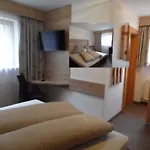 Haus Otto Arnold Guest house Solden