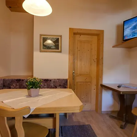 ゲストハウス Haus Otto Arnold ゼルデン