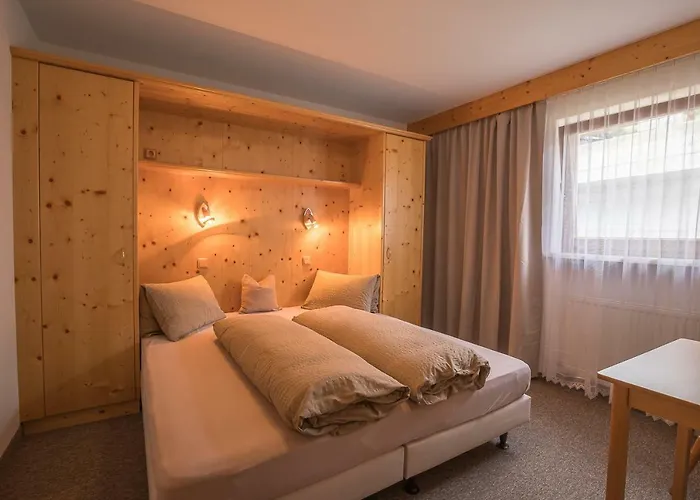 Haus Otto Arnold Guest house